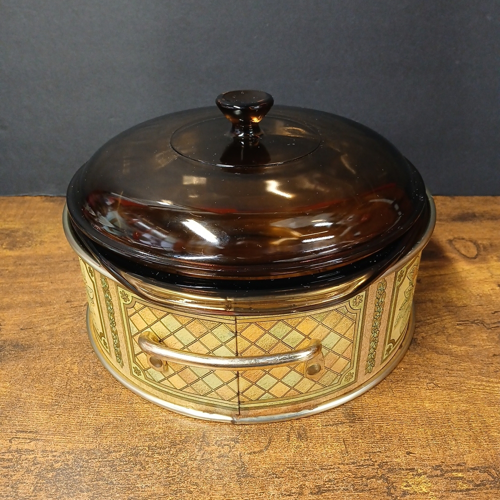 Vintage Pyrex 024 2L Amber Brown Glass Bowl Casserole Dish w/624-C Lid & Carrier - Picture 5 of 13